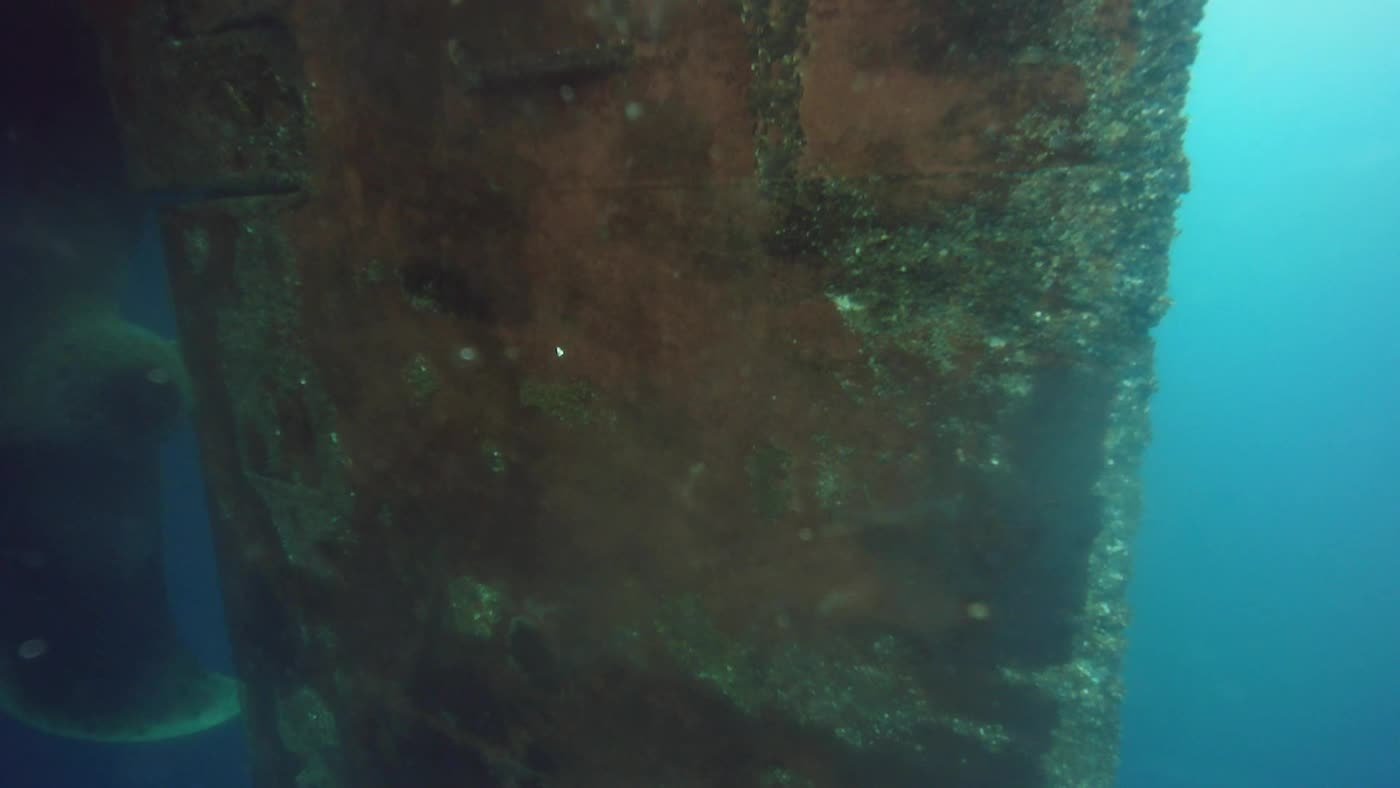 Hull niche inspection under ISPS protocol